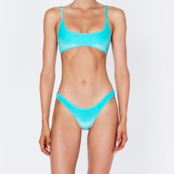 🚨SOLD🚨Triangl Maci bikini Set in Blue - Picture 5 of 7